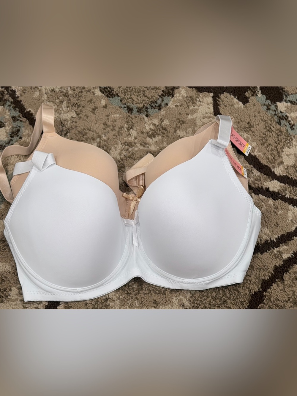 2 Viola’s Secret Bras 38D – White & Beige